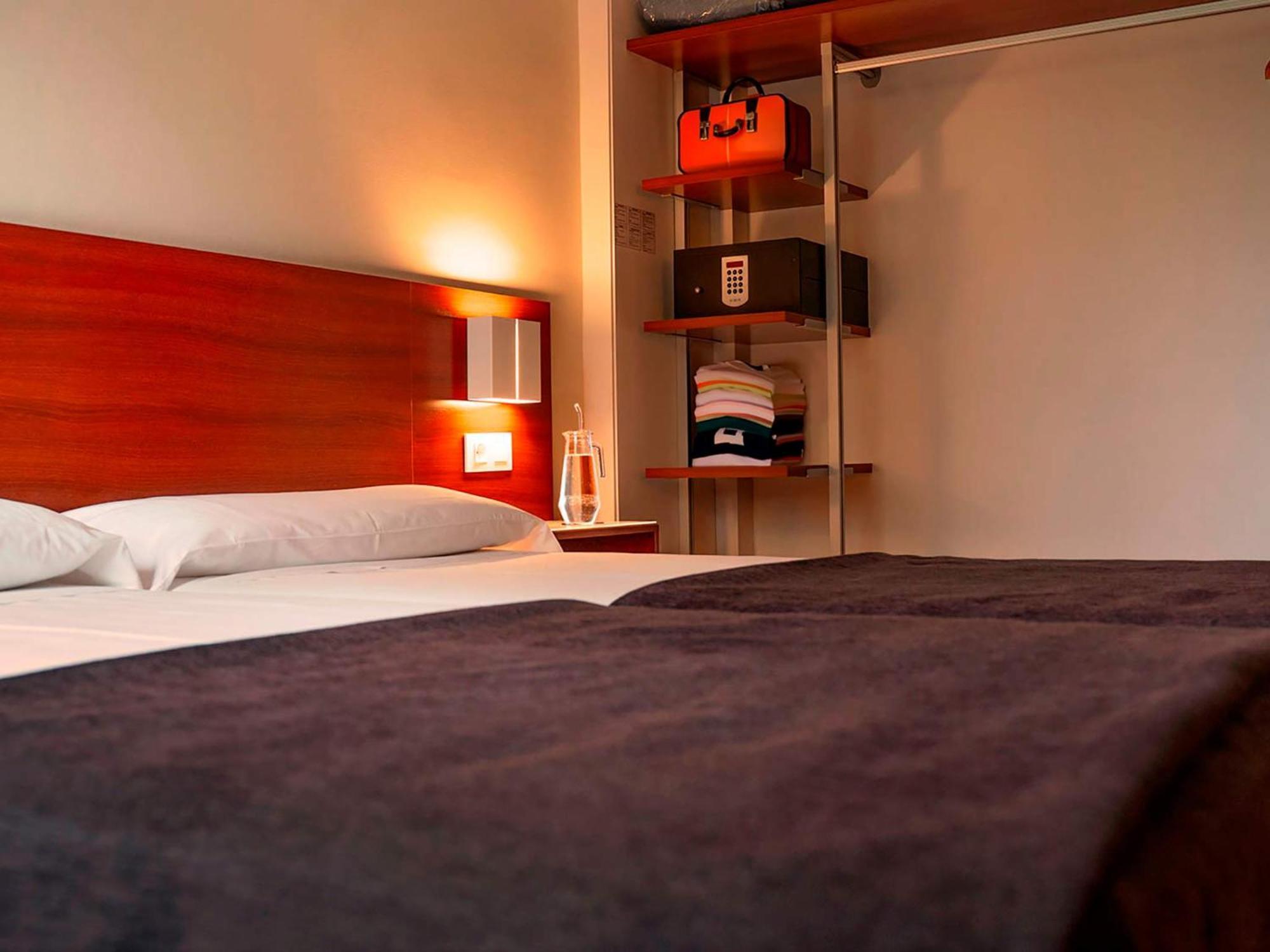 סביליה Apartamentos Vertice Bib Rambla מראה חיצוני תמונה